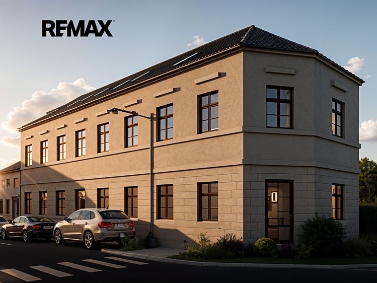 Prodej vícegeneračního domu 457 m², pozemek 484 m² - foto 2