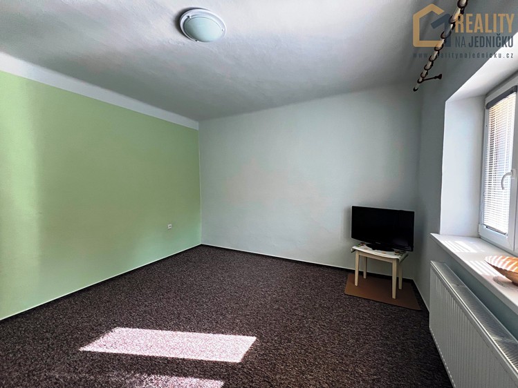 Prodej rodinného domu 76 m², pozemek 361 m² - foto 8