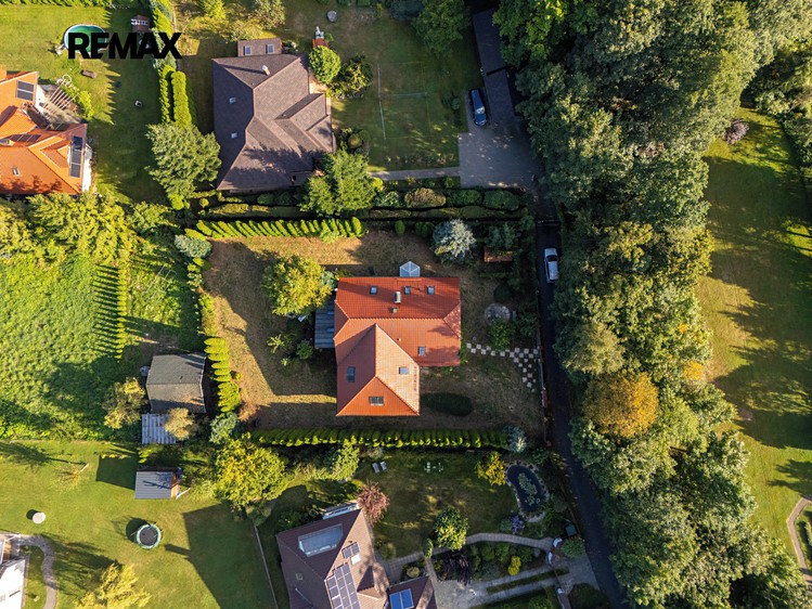 Prodej rodinného domu 156 m², pozemek 950 m² - foto 5