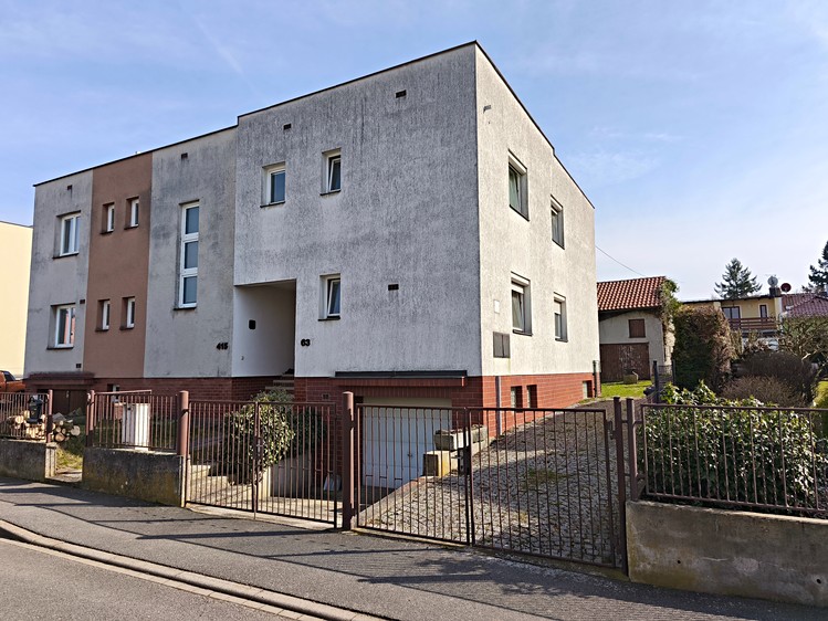 Prodej rodinného domu 143 m², pozemek 183 m² - foto 1