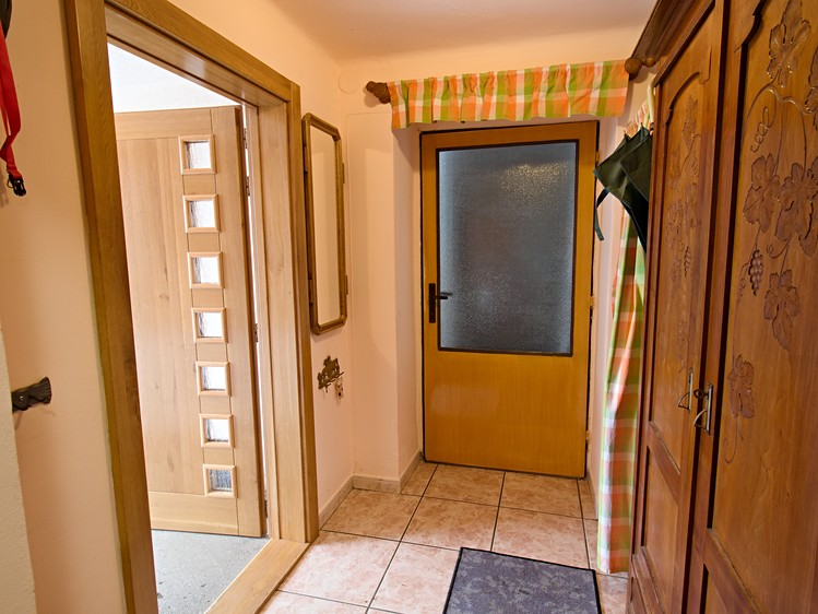 Prodej rodinného domu 143 m², pozemek 183 m² - foto 5