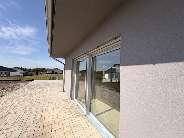 Prodej rodinného domu 200 m², pozemek 841 m² - foto 4