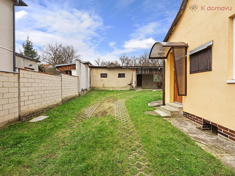 Prodej rodinného domu 122 m², pozemek 755 m² - foto 3