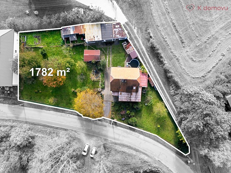 Prodej rodinného domu 141 m², pozemek 1 782 m² - foto 6