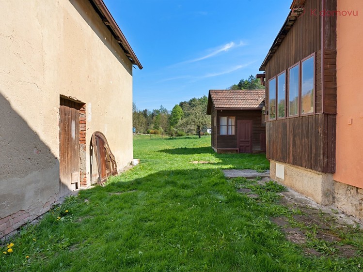 Prodej rodinného domu 103 m², pozemek 4 259 m² - foto 5