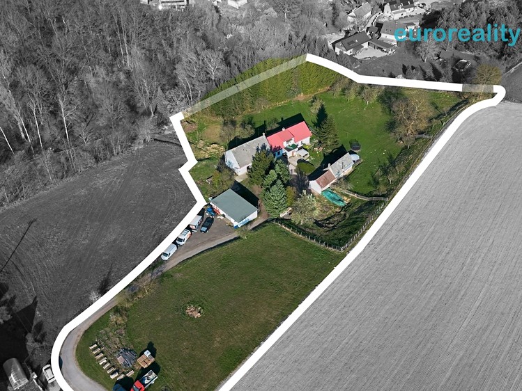 Prodej zemědělské usedlosti 195 m², pozemek 9 893 m² - foto 2