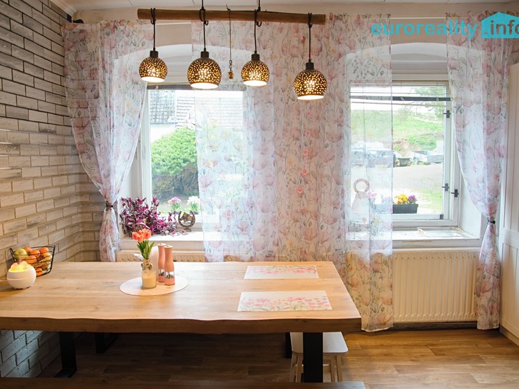 Prodej zemědělské usedlosti 195 m², pozemek 9 893 m² - foto 6