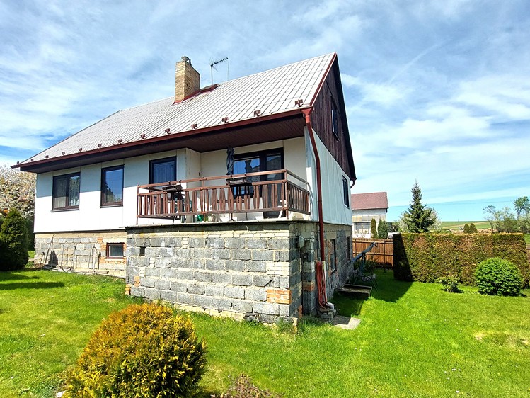 Prodej  rodinného domu 126 m², pozemek 598 m² - foto 8