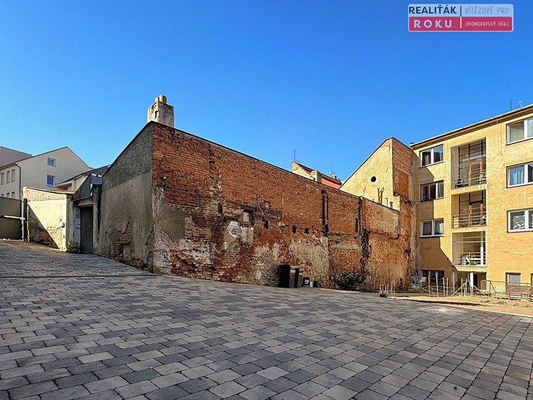 Prodej památky 606 m², pozemek 489 m² - foto 2