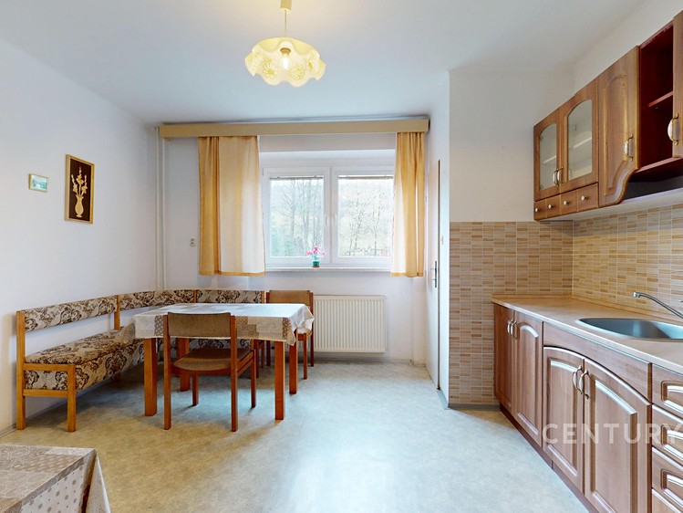 Prodej rodinného domu 120 m², pozemek 2 893 m² - foto 2