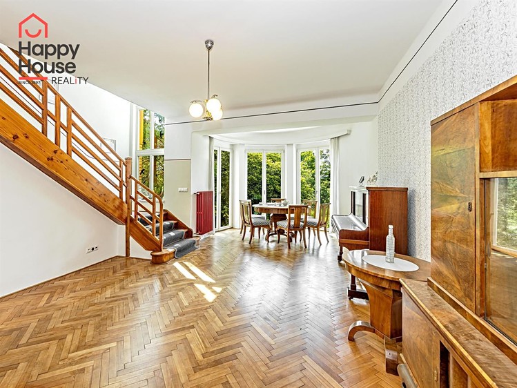 Prodej  rodinného domu 250 m², pozemek 1 400 m² - foto 4