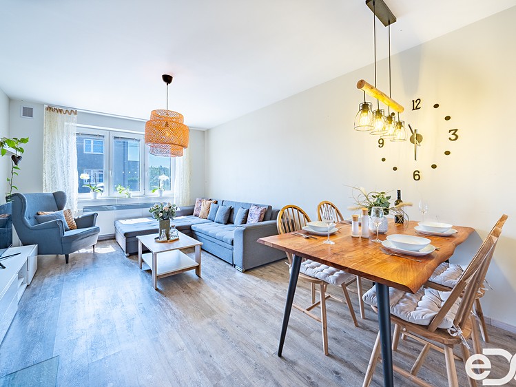 Prodej rodinného domu 156 m², pozemek 306 m² - foto 1