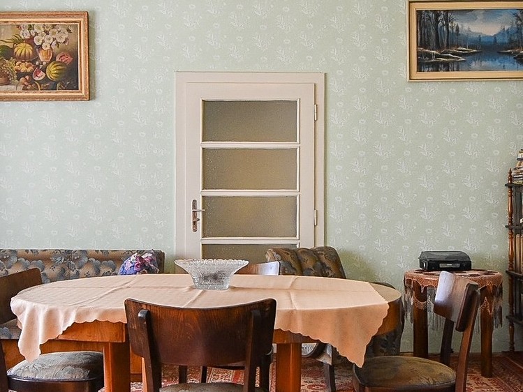 Prodej rodinného domu 650 m², pozemek 3 471 m² - foto 2