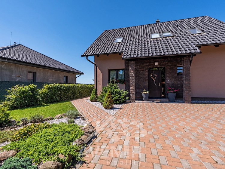 Prodej rodinného domu 170 m², pozemek 1 474 m² - foto 3