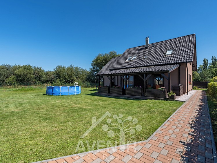 Prodej rodinného domu 170 m², pozemek 1 474 m² - foto 5