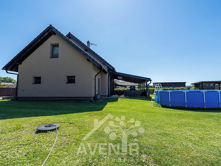 Prodej rodinného domu 170 m², pozemek 1 474 m² - foto 7