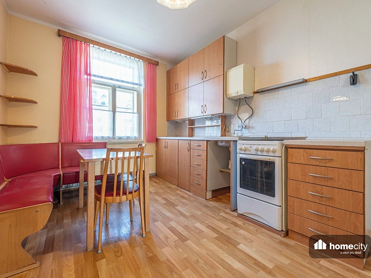 Prodej  rodinného domu 156 m², pozemek 333 m² - foto 3