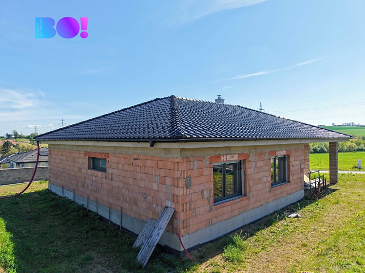 Prodej rodinného domu 158 m², pozemek 864 m² - foto 6