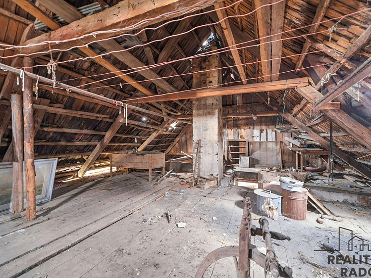 Prodej rodinného domu 122 m², pozemek 561 m² - foto 7