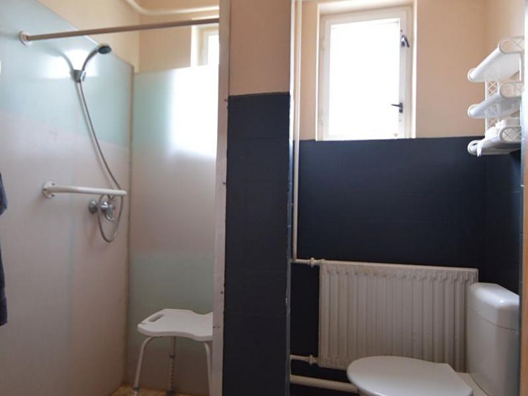 Prodej rodinného domu 212 m², pozemek 363 m² - foto 8
