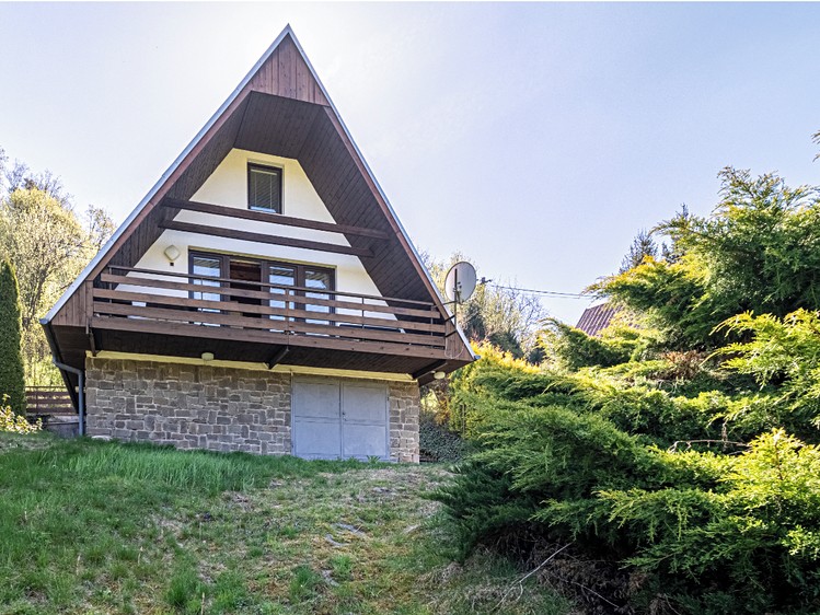 Prodej chaty 75 m², pozemek 860 m² - foto 1