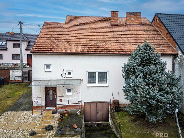Prodej rodinného domu 140 m², pozemek 620 m² - foto 8