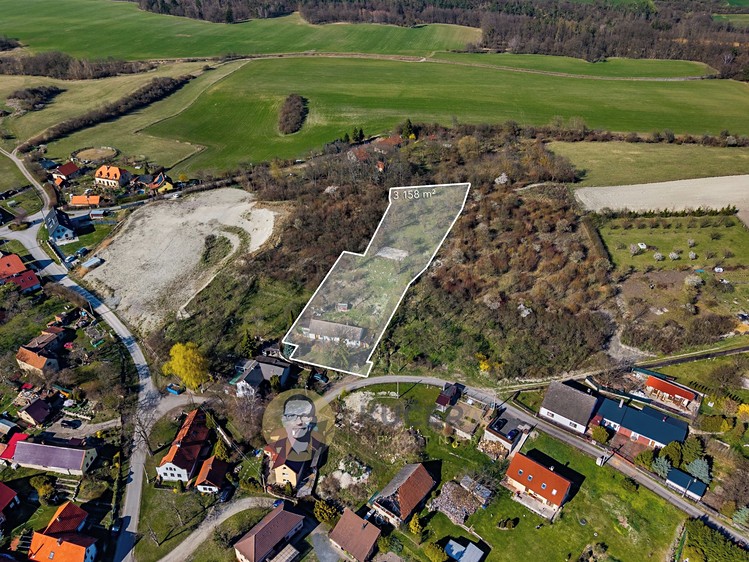 Prodej rodinného domu 100 m², pozemek 3 158 m² - foto 2