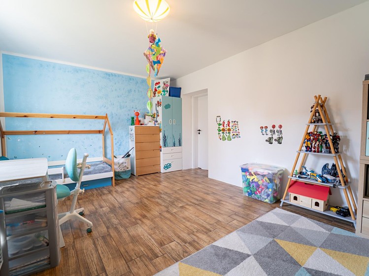 Prodej  rodinného domu 218 m², pozemek 1 495 m² - foto 5