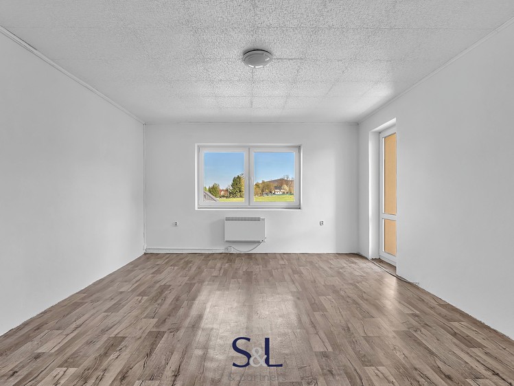 Prodej rodinného domu 172 m², pozemek 808 m² - foto 2