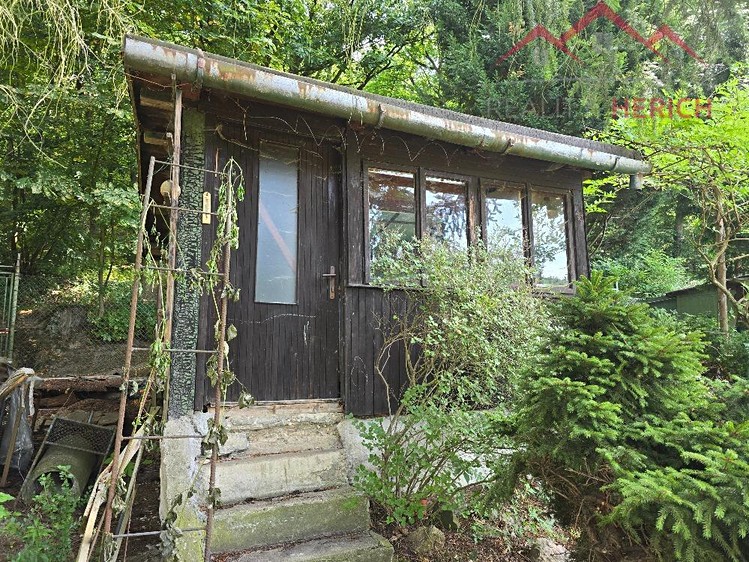 Prodej chaty 11 m², pozemek 330 m² - foto 2