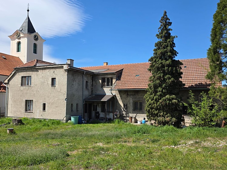 Prodej rodinného domu 400 m², pozemek 1 082 m² - foto 3