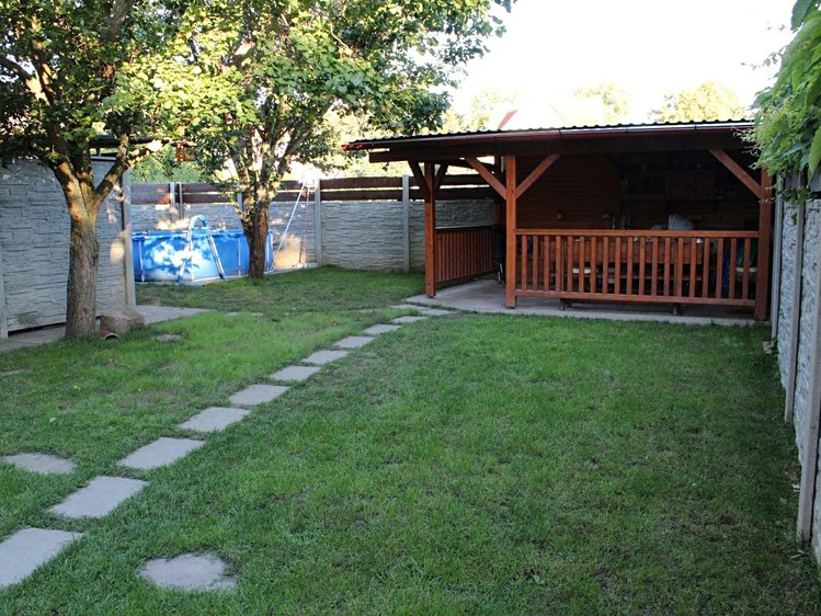 Prodej rodinného domu 133 m², pozemek 348 m² - foto 4
