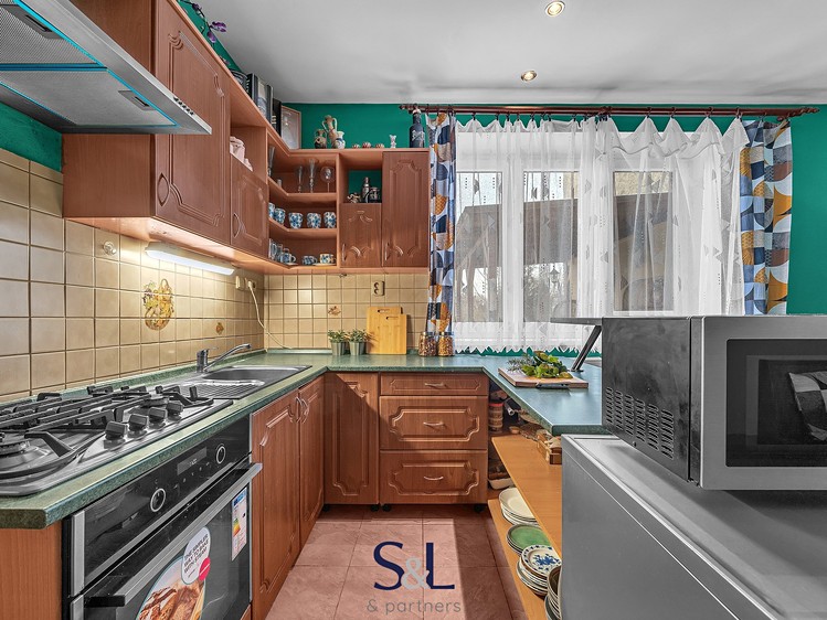 Prodej rodinného domu 256 m², pozemek 207 m² - foto 4