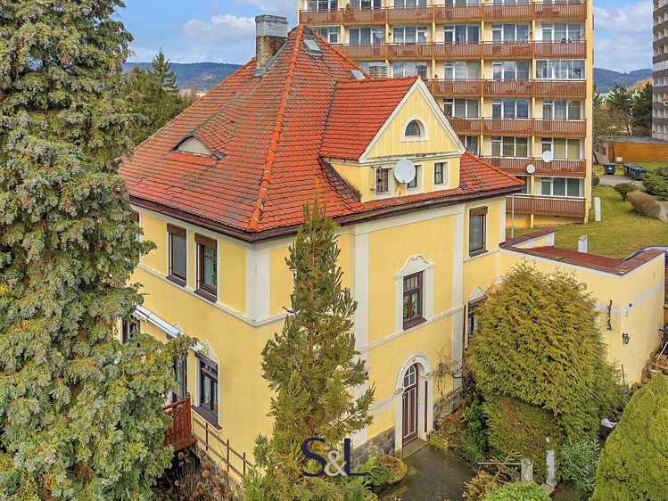 Prodej rodinného domu 174 m², pozemek 2 010 m² - foto 1