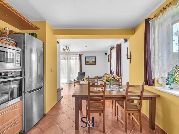 Prodej rodinného domu 150 m², pozemek 531 m² - foto 4
