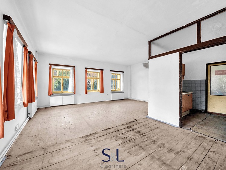 Prodej  rodinného domu 183 m², pozemek 791 m² - foto 3