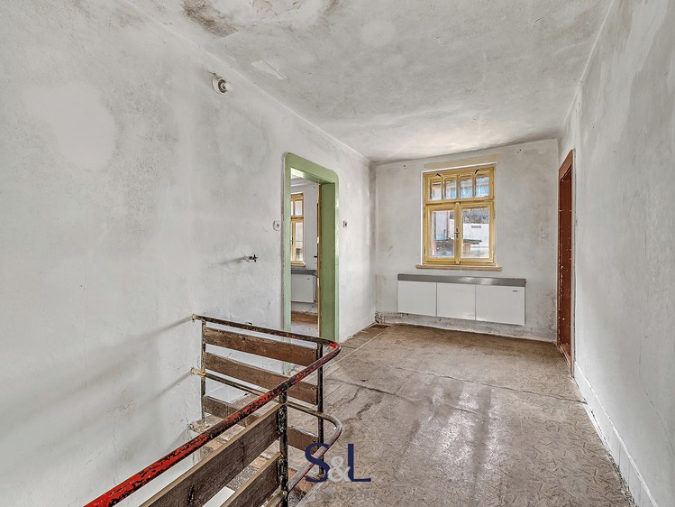 Prodej  rodinného domu 183 m², pozemek 791 m² - foto 5