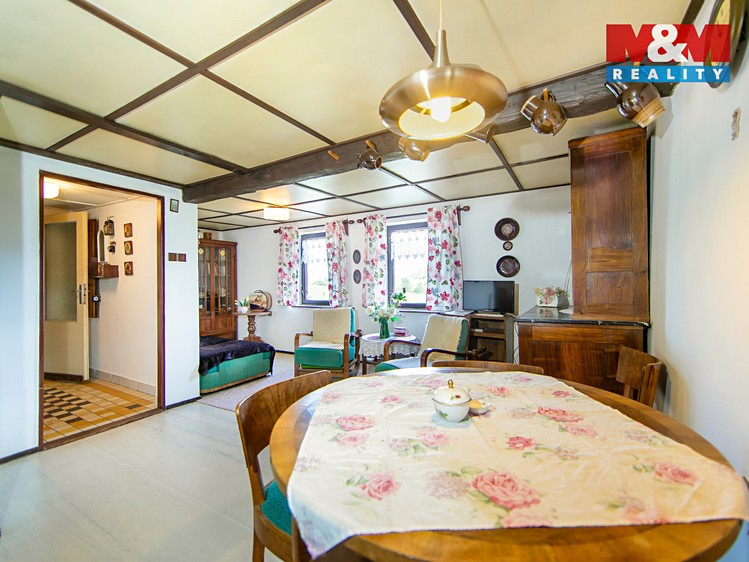 Prodej chaty 141 m², pozemek 760 m² - foto 4