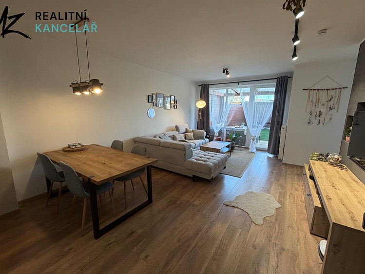 Prodej rodinného domu 150 m², pozemek 165 m² - foto 3
