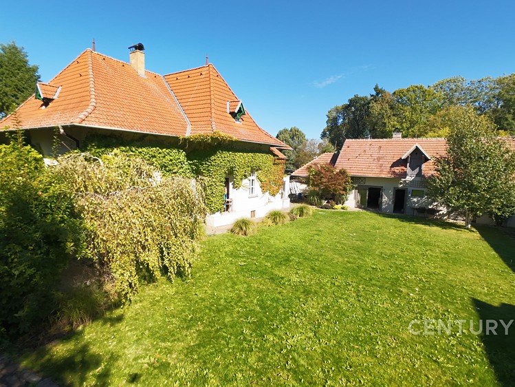 Prodej  rodinného domu 600 m², pozemek 1 097 m² - foto 8