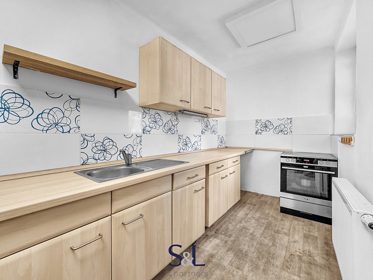 Prodej rodinného domu 96 m², pozemek 2 415 m² - foto 1