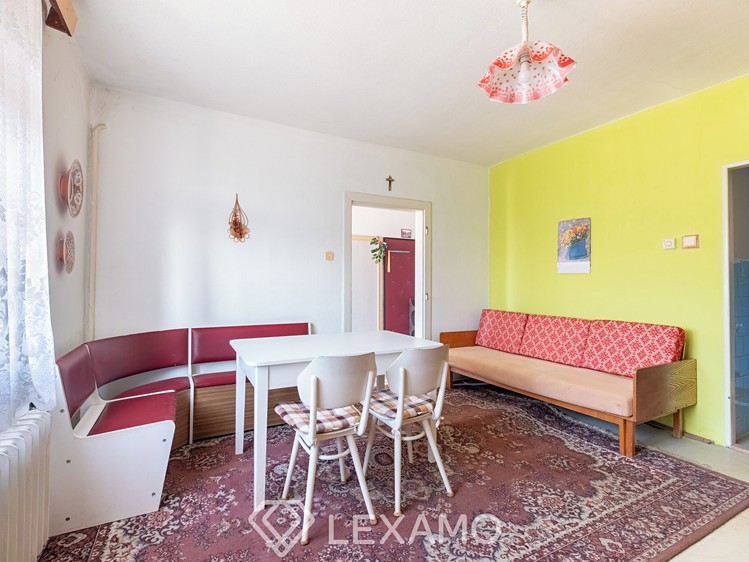 Prodej rodinného domu 72 m², pozemek 1 124 m² - foto 8