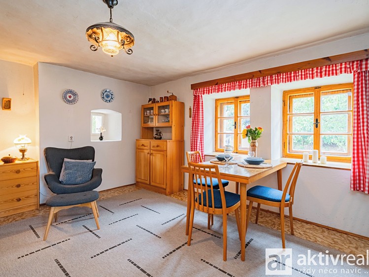 Prodej chalupy 55 m², pozemek 340 m² - foto 1