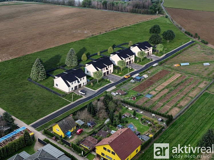 Prodej rodinného domu 127 m², pozemek 436 m² - foto 2