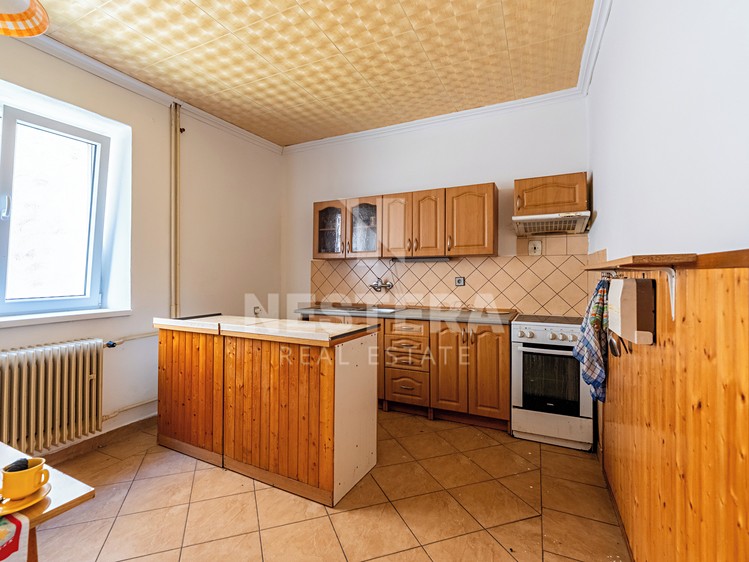 Prodej  rodinného domu 174 m², pozemek 902 m² - foto 7