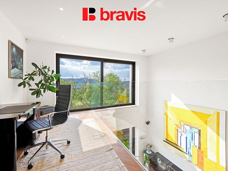 Prodej vily 191 m², pozemek 121 m² - foto 4