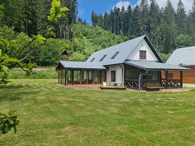 Prodej rodinného domu 276 m², pozemek 3 356 m² - foto 4