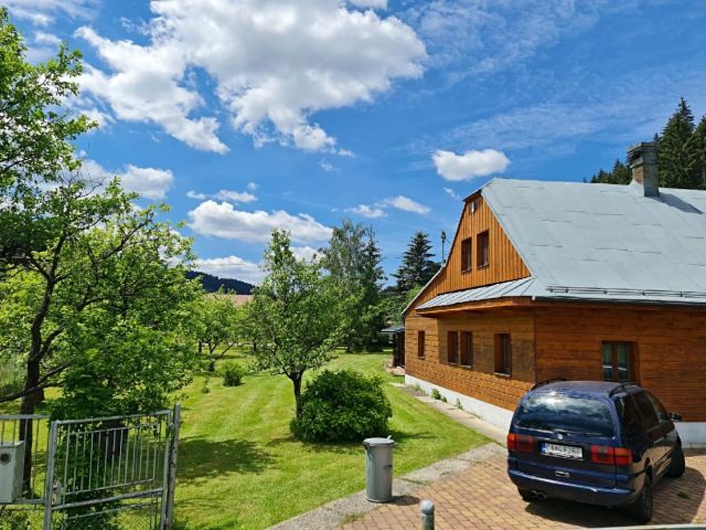 Prodej rodinného domu 276 m², pozemek 3 356 m² - foto 3