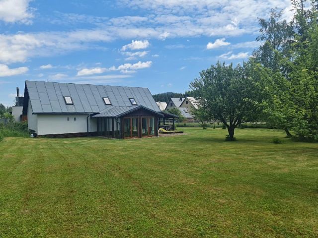 Prodej rodinného domu 276 m², pozemek 3 356 m² - foto 8