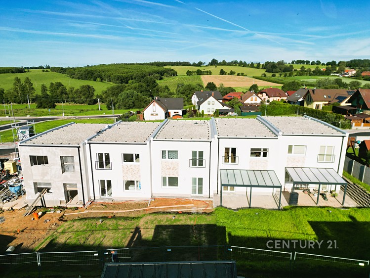 Prodej rodinného domu 117 m², pozemek 211 m² - foto 8